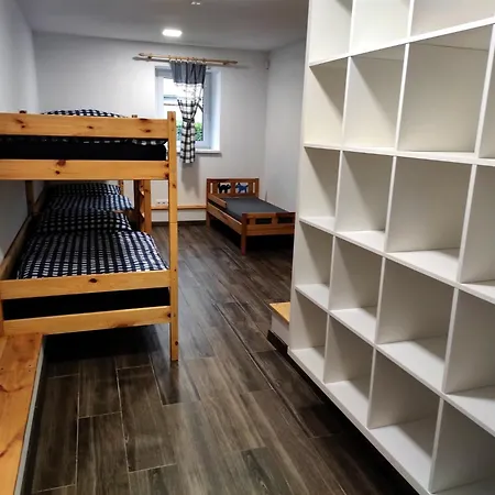 U Stastnych Semesterbostad Jeseník
